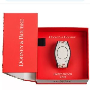 Mickey Mouse Dooney & Bourke MagicBand 2 – Walt Disney World – Limited Edition